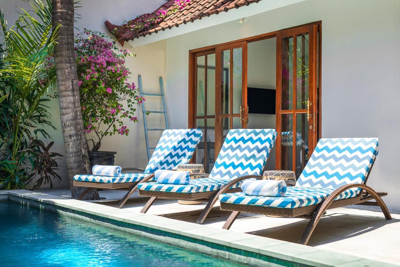 Villa Merah Seminyak  Luaran gambar