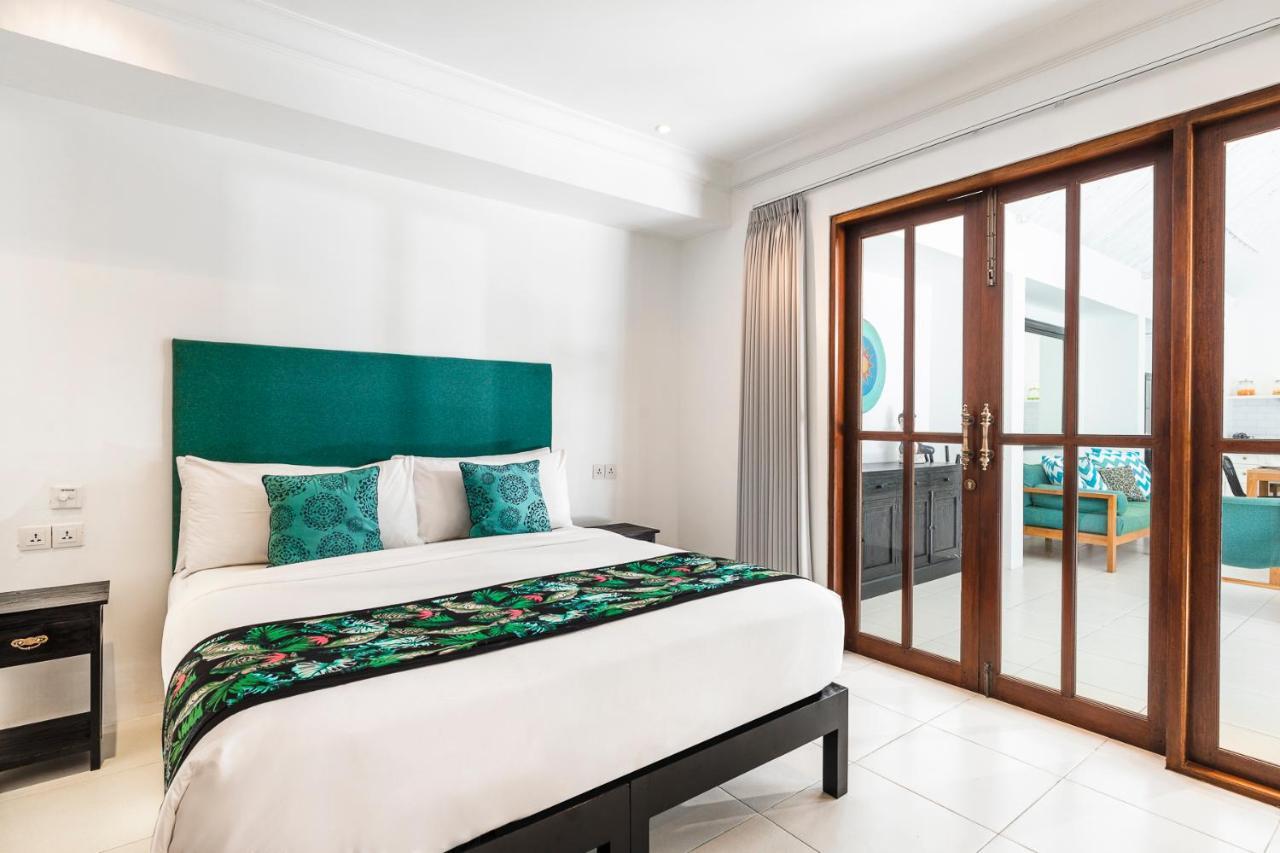 Villa Merah Seminyak  Luaran gambar